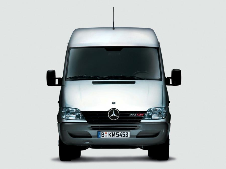  Mercedes-Benz Sprinter Van 2000 года  (фото 13 из 23)